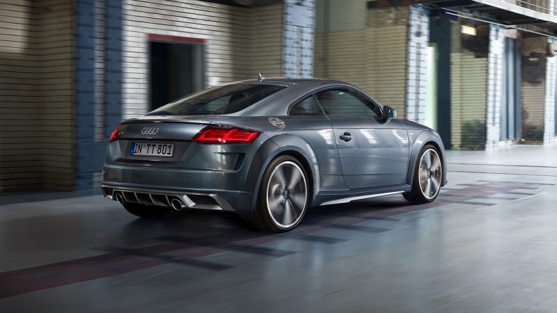 AUDI TT 40 1.8 TFSI 197HP